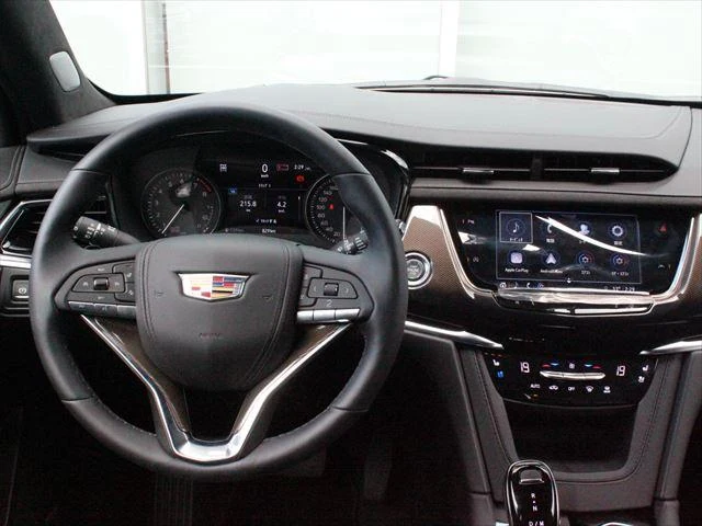 Cadillac XT6 9