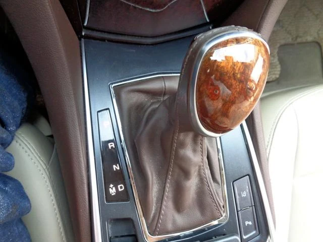 Cadillac SRX 14