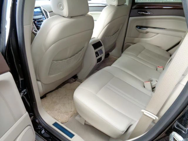 Cadillac SRX 53