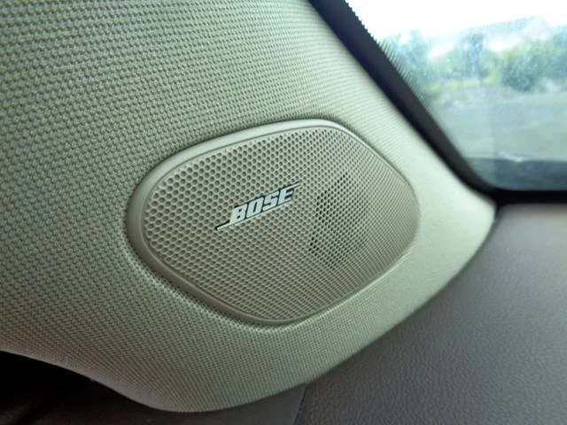 Cadillac SRX 23