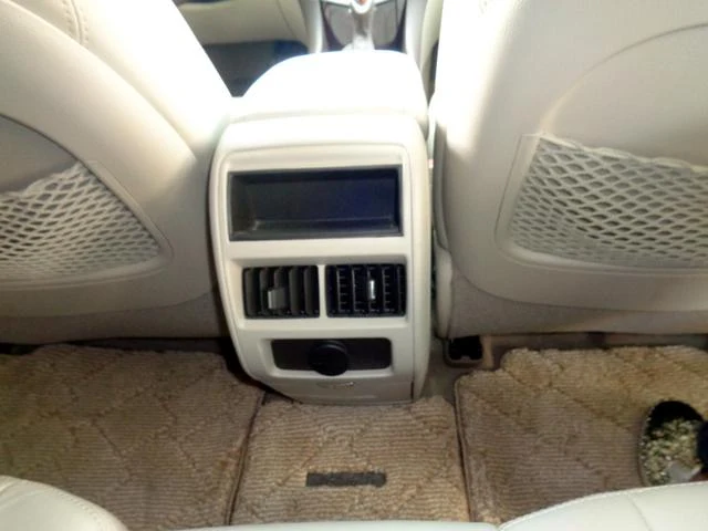 Cadillac SRX 50