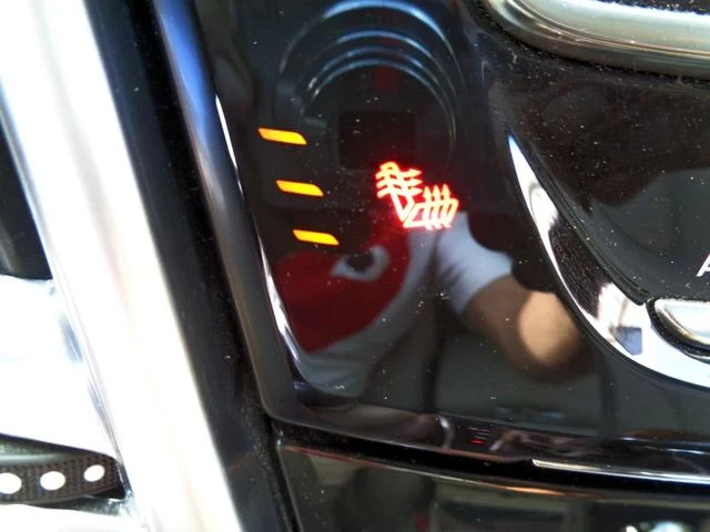 Cadillac SRX 26