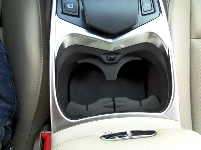 Cadillac SRX 29
