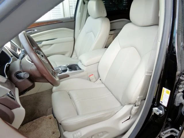 Cadillac SRX 10