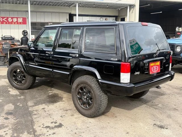 AMC JEEP JEEP 11