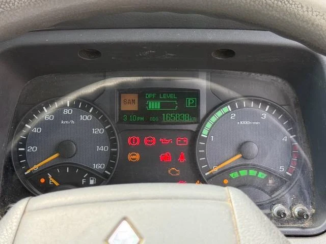 Mitsubishi Fuso CANTER 21