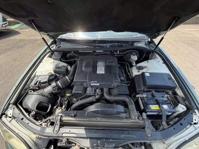 AMERICA LEXUS LS400 34