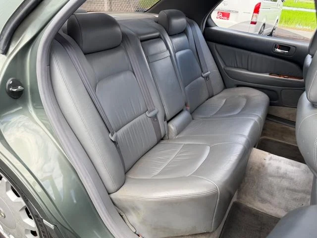 AMERICA LEXUS LS400 22