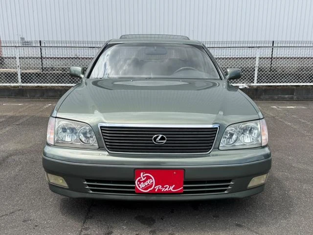 AMERICA LEXUS LS400 15