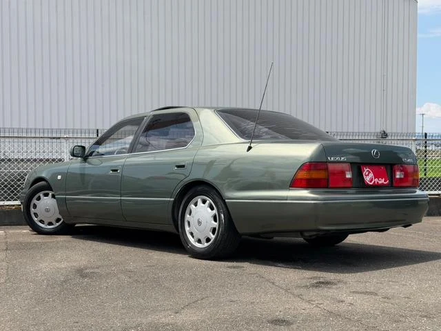 AMERICA LEXUS LS400 11