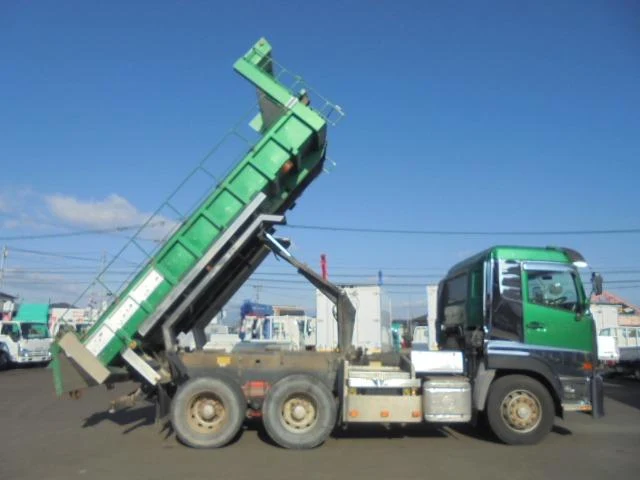 UD Trucks QUON 60