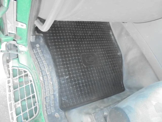 UD Trucks QUON 8