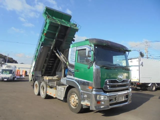 UD Trucks QUON 61