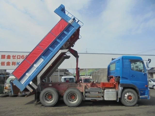 UD Trucks QUON 52