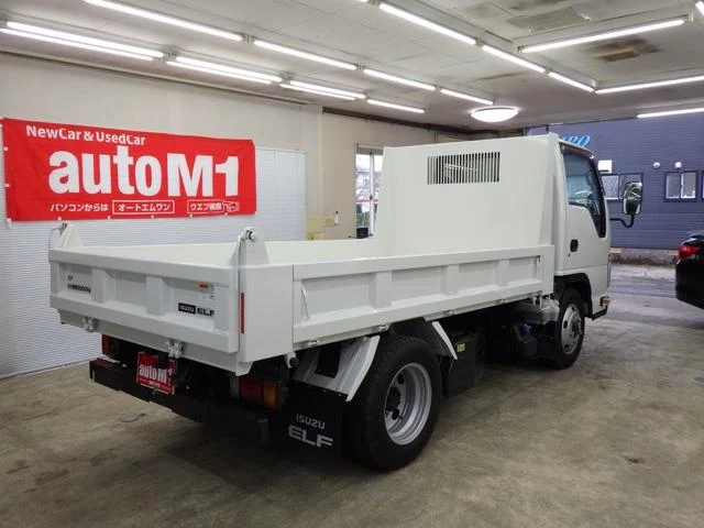 Isuzu ELF 6