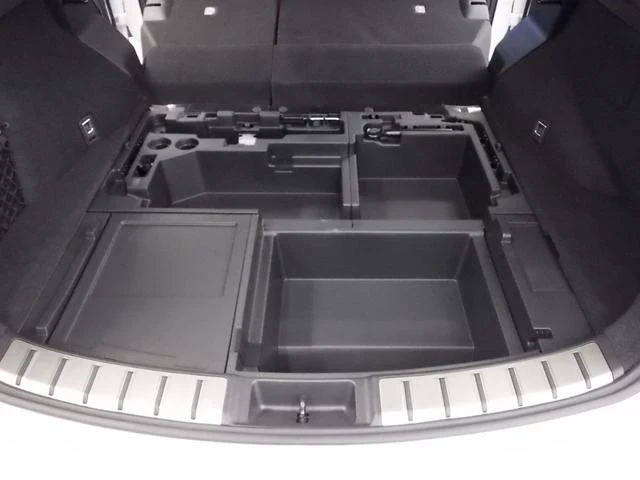 Lexus NX 21