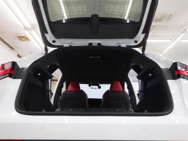 Lexus NX 23
