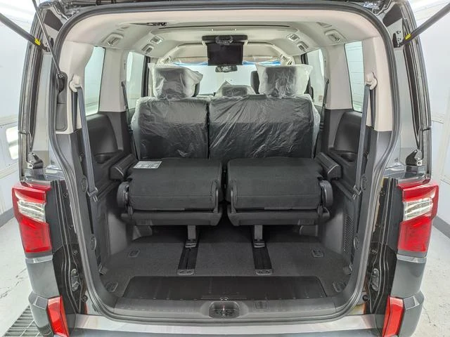 Mitsubishi DELICA 20