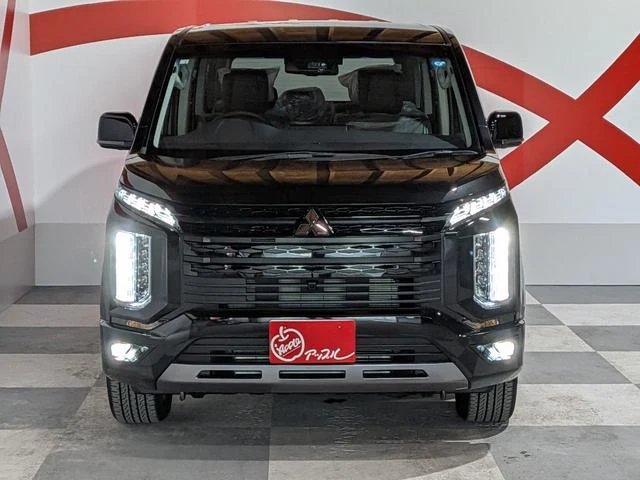 Mitsubishi DELICA 22