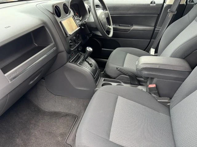 Chrysler JEEP 10