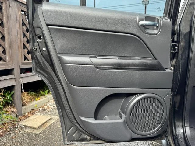 Chrysler JEEP 29