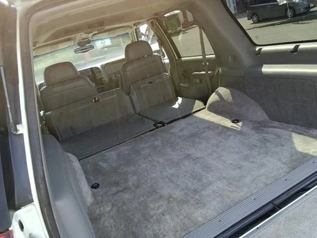 GMC YUKON 38