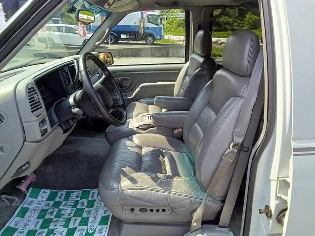 GMC YUKON 10