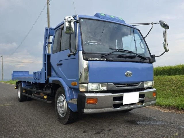 Nissan Diesel CONDOR 4