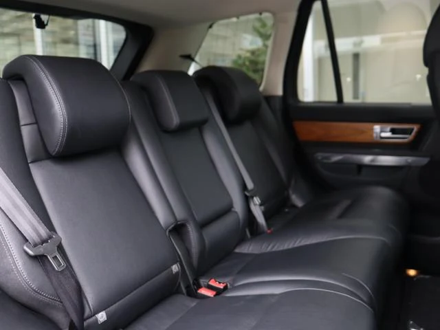 Land Rover RANGE ROVER 16