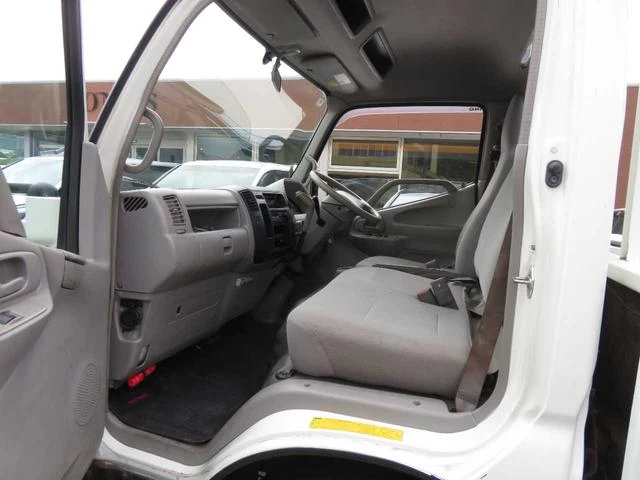 Hino DUTRO 45