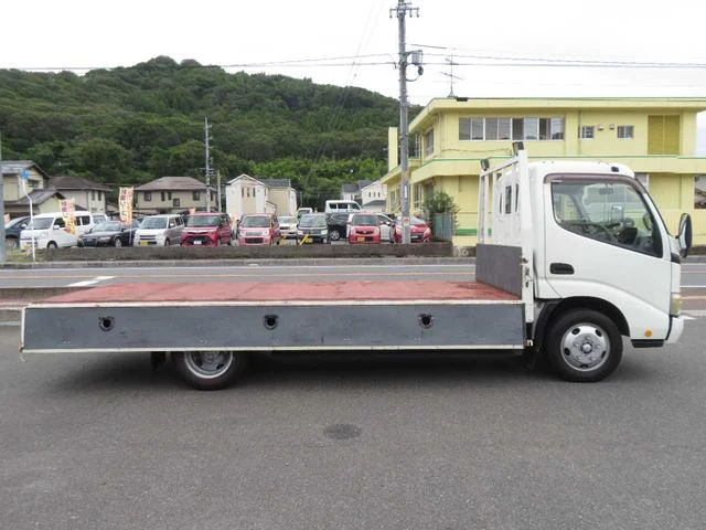 Hino DUTRO 5
