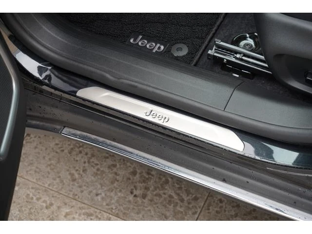 Chrysler JEEP 49