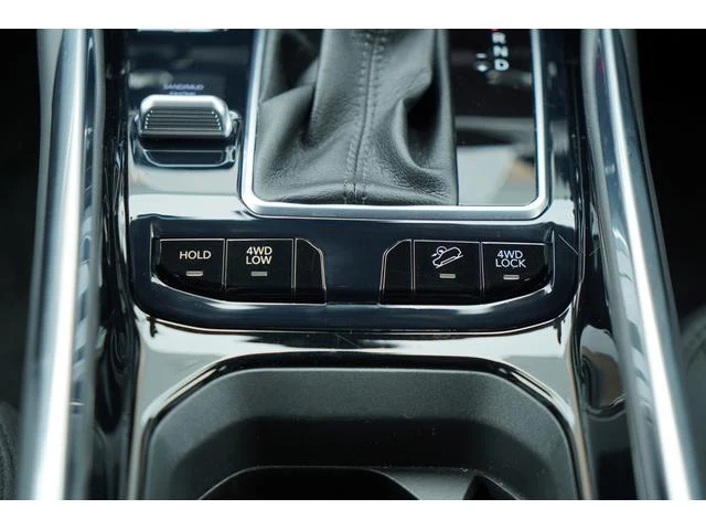 Chrysler JEEP 28