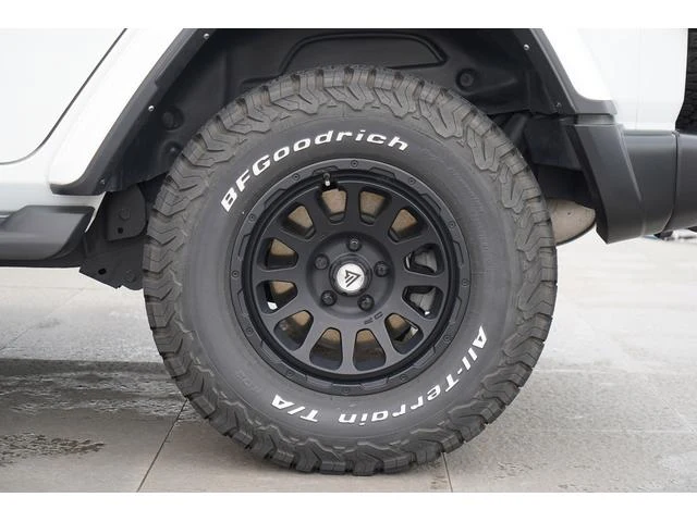 Chrysler JEEP 64