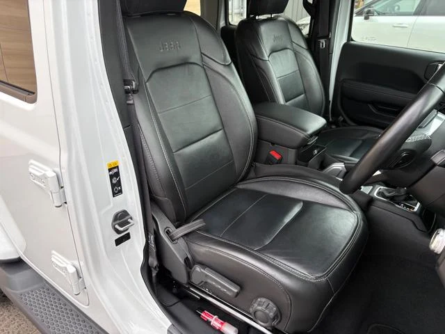 Chrysler JEEP 54