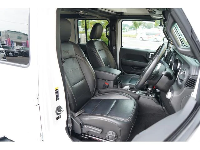 Chrysler JEEP 11