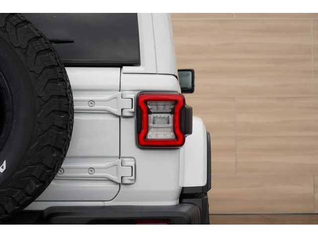 Chrysler JEEP 37