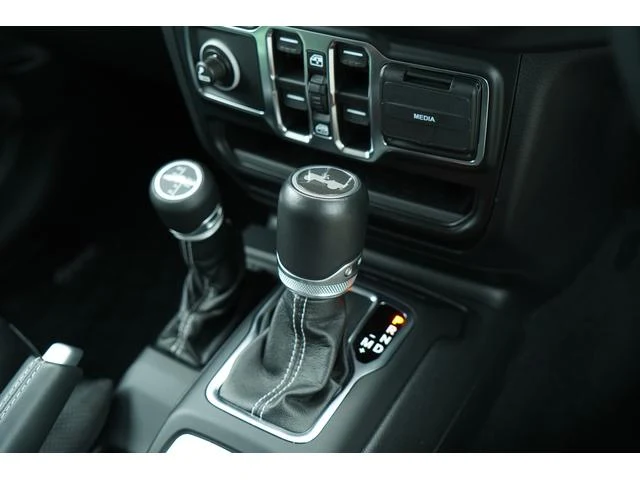 Chrysler JEEP 18