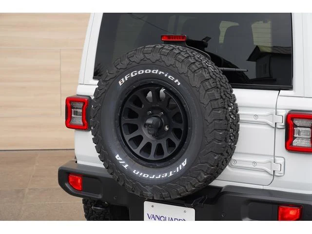 Chrysler JEEP 33