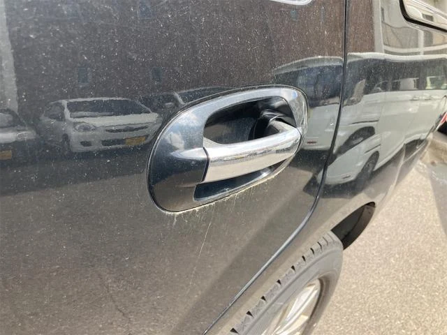 Lincoln NAVIGATOR 26