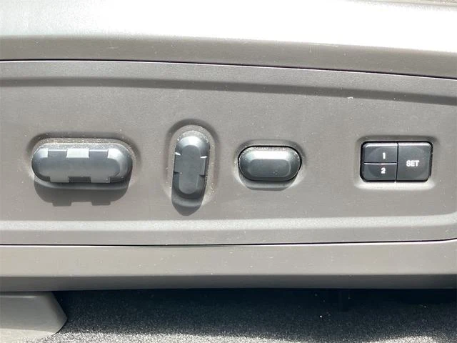 Lincoln NAVIGATOR 64