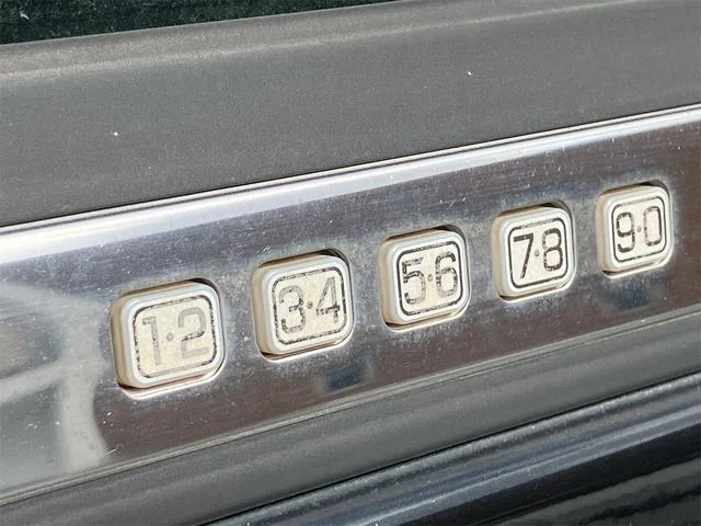 Lincoln NAVIGATOR 27