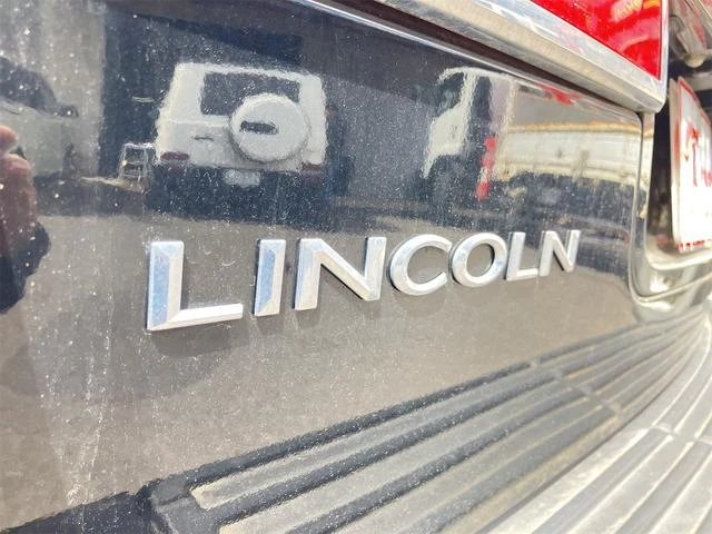 Lincoln NAVIGATOR 16