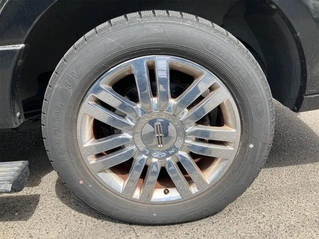 Lincoln NAVIGATOR 23