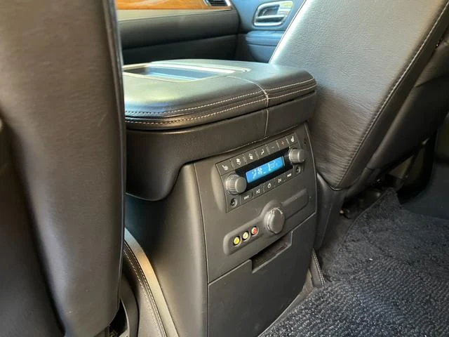 Cadillac ESCALADE 18