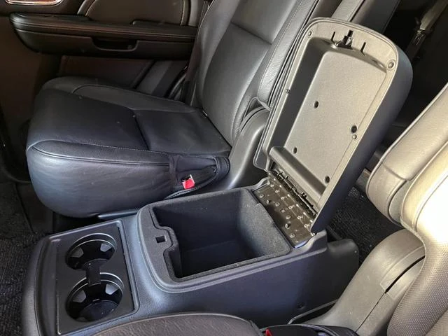 Cadillac ESCALADE 20