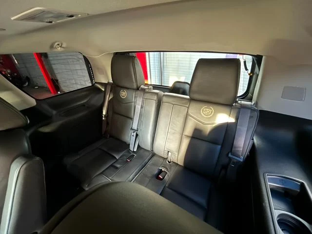 Cadillac ESCALADE 45