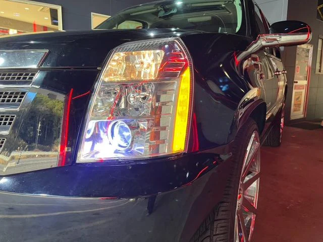 Cadillac ESCALADE 35