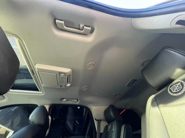 Cadillac ESCALADE 21