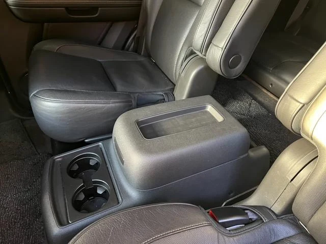Cadillac ESCALADE 19
